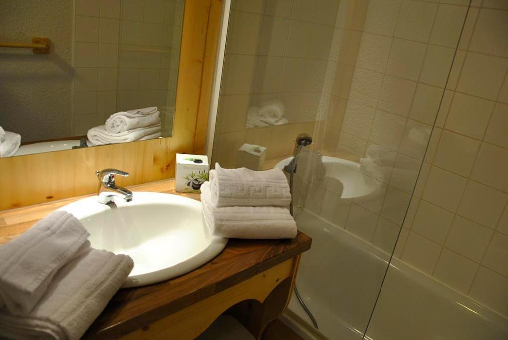 La Berangere Aparthotel Chamrousse Room photo
