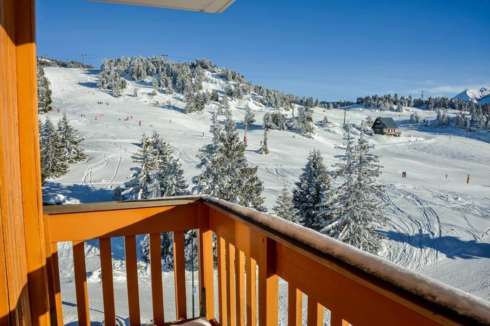 La Berangere Aparthotel Chamrousse Exterior photo
